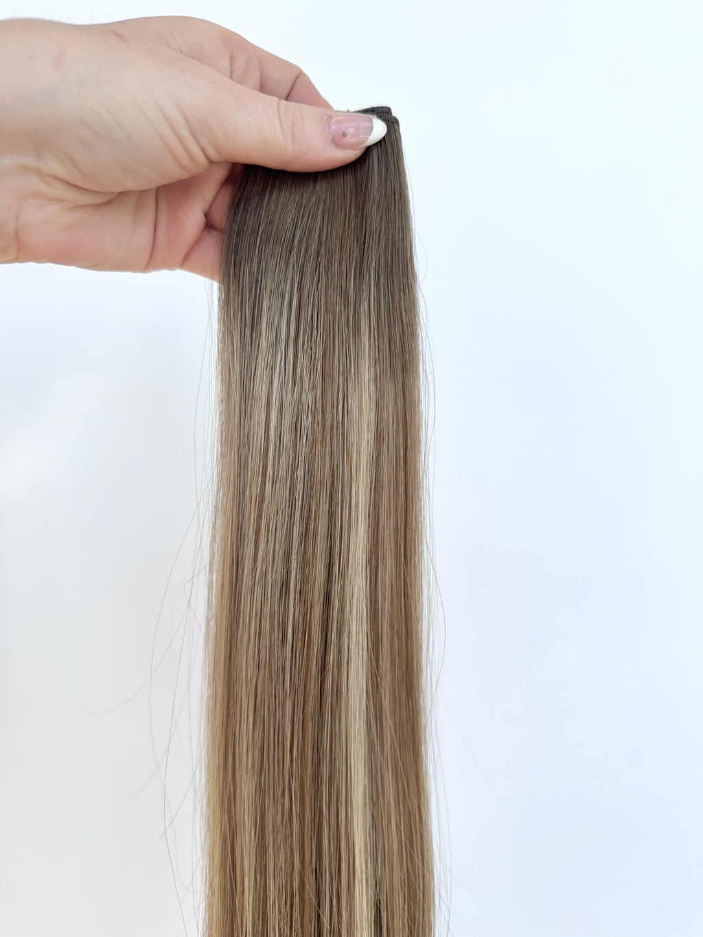 Claire - Dimensional Blonde with Neutral Bronde Blends